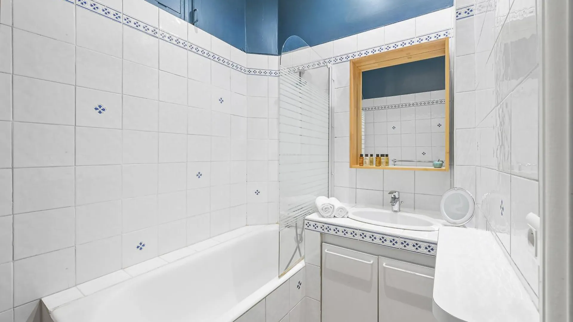 Veeve - Gardenside Glamour باريس فرنسا